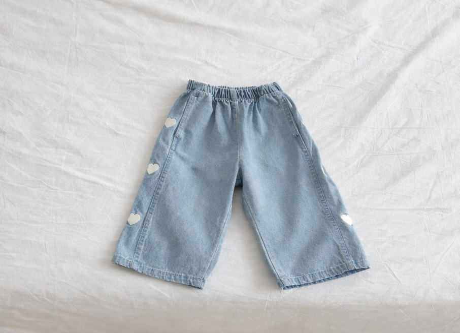 Heart embroidered Jeans