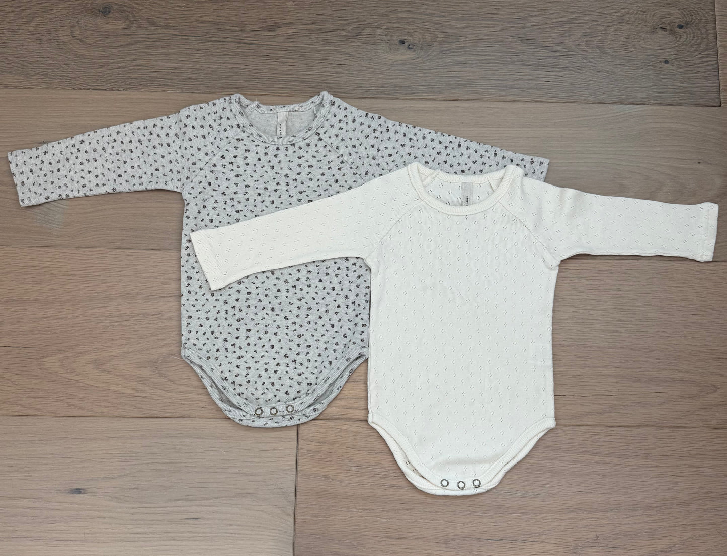 Set of 2 pointelle bodysuits
