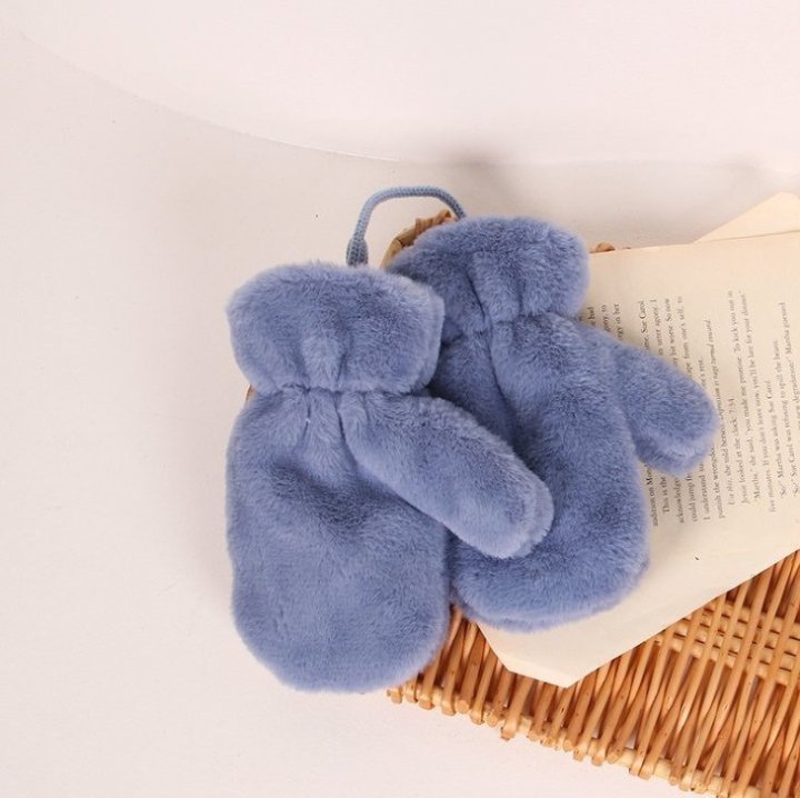 Furry Mittens