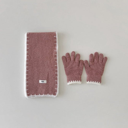 Wyatt Scarf & Glove Set