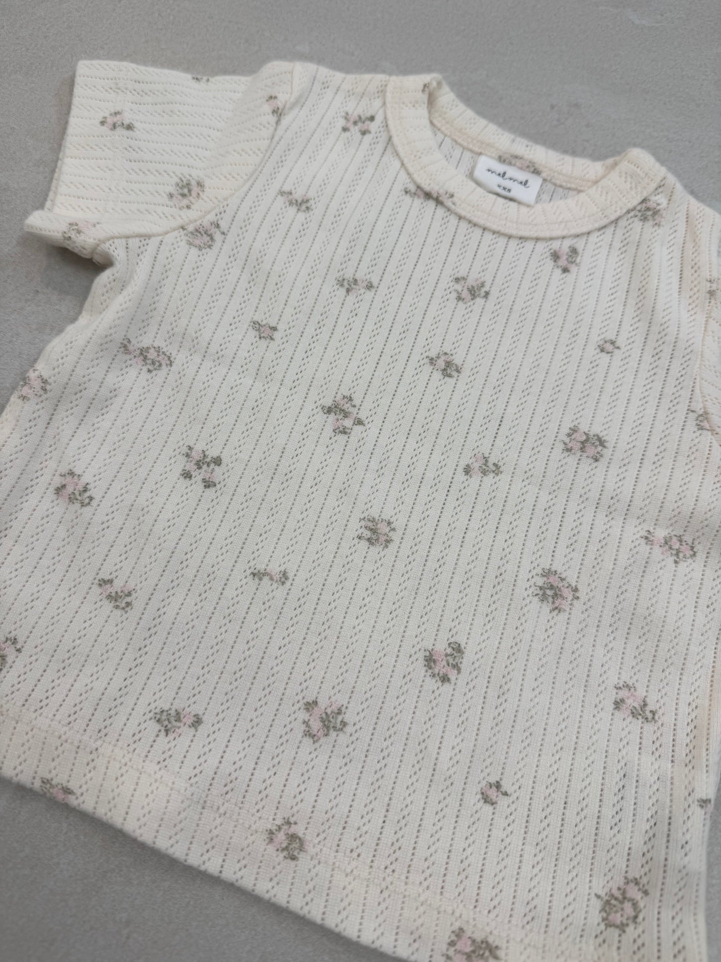 Molly floral tee