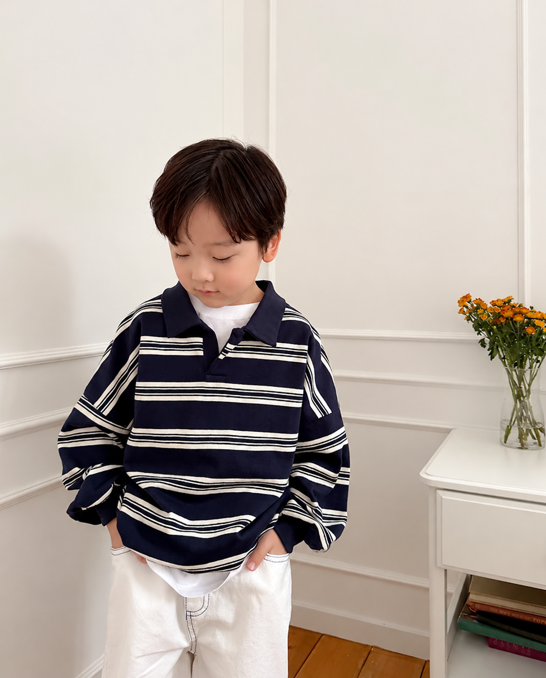 Navy Santi Collar Sweatshirt