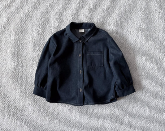 Lightweight denim shirt